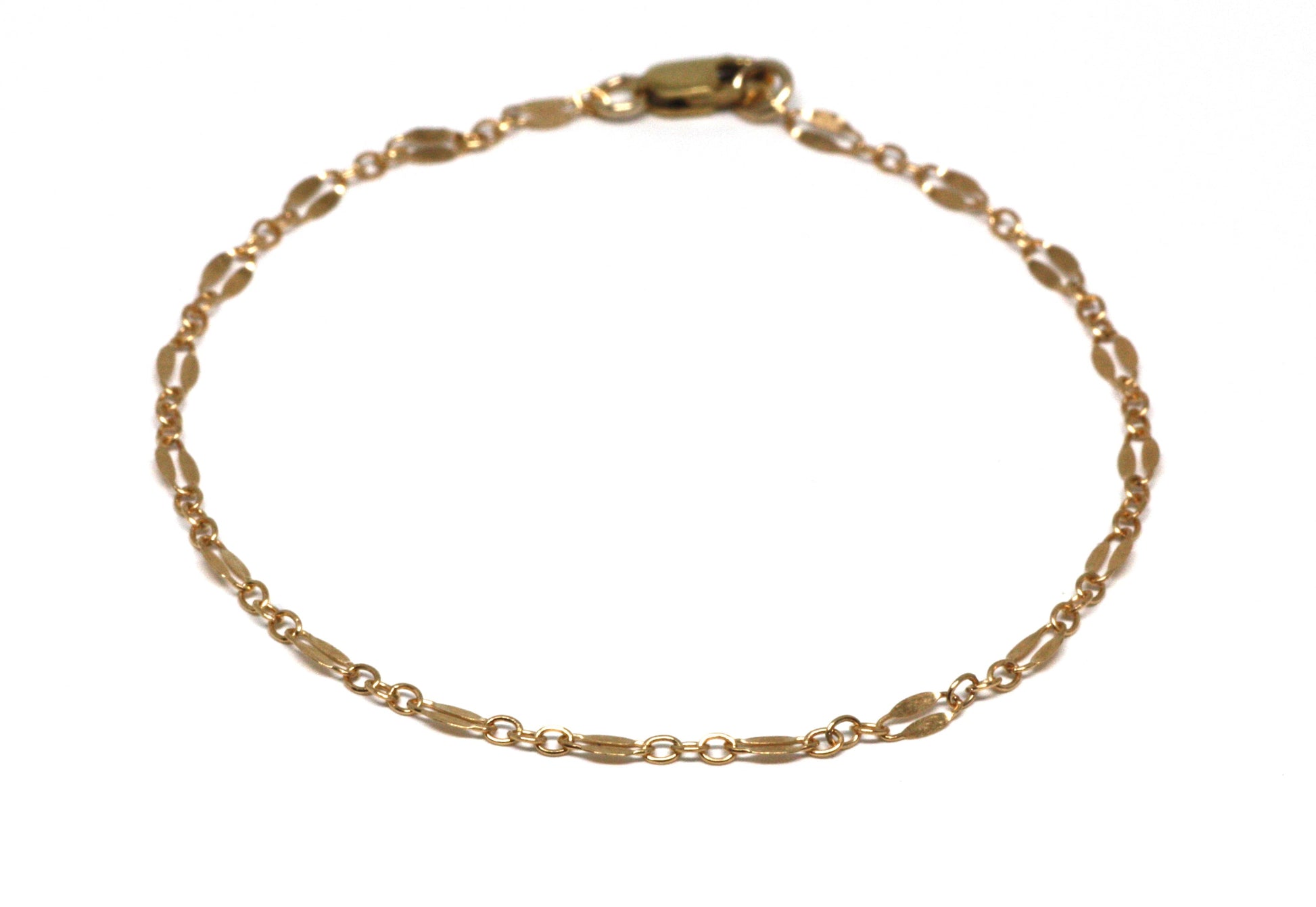 Flat Oval Links Gold Chain Bracelet - Velora Luxury Fashion