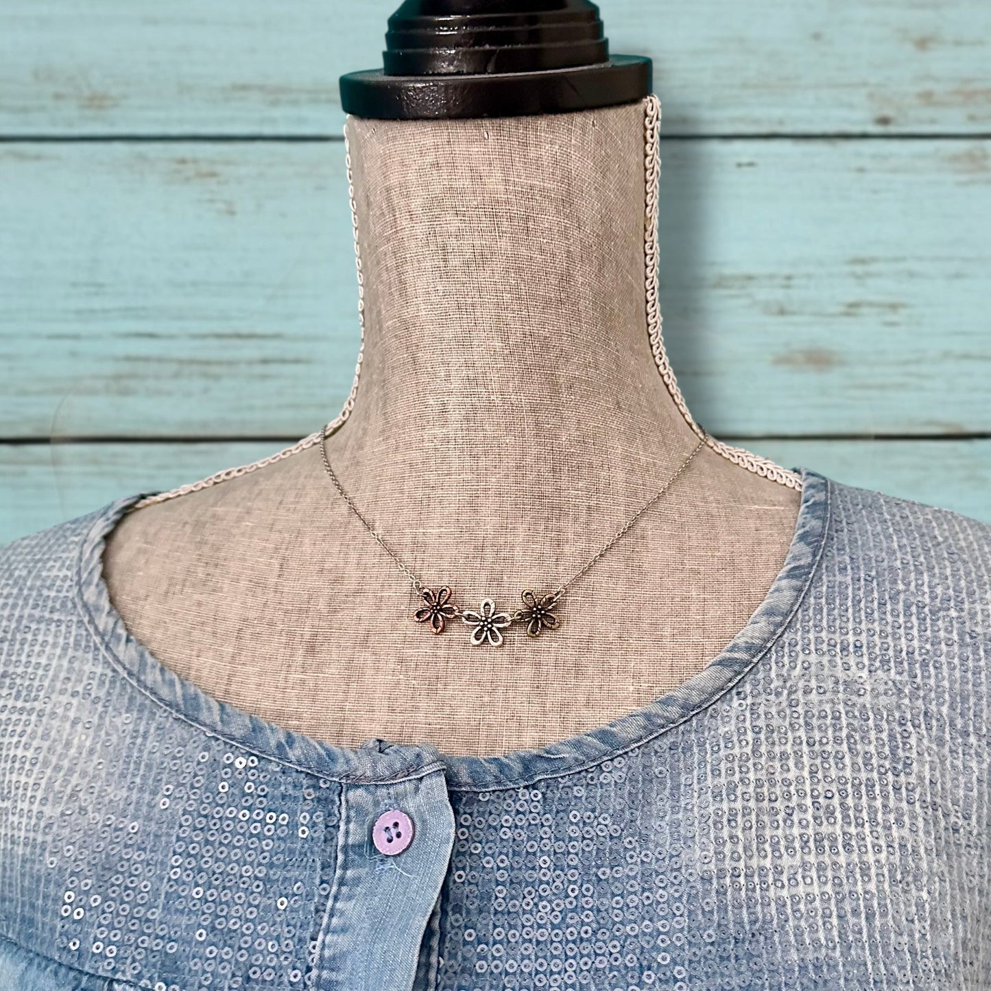 Flower Blossom Necklace - Velora Luxury Fashion