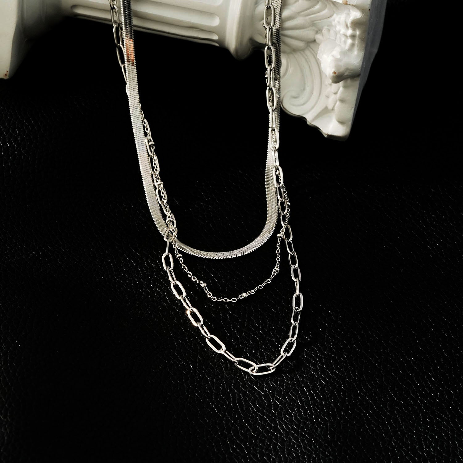 GEILNAR:  Triple Layer Mixed-Chain Necklace in Silver - Velora Luxury Fashion
