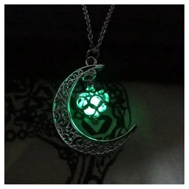 Glowing Pendant Necklaces Silver Plated Chain Necklaces - Velora