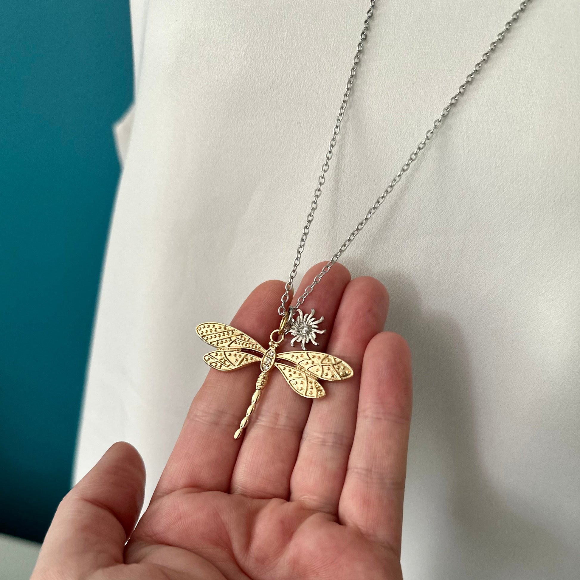 Gold Dragonfly Necklace - Velora Luxury Fashion