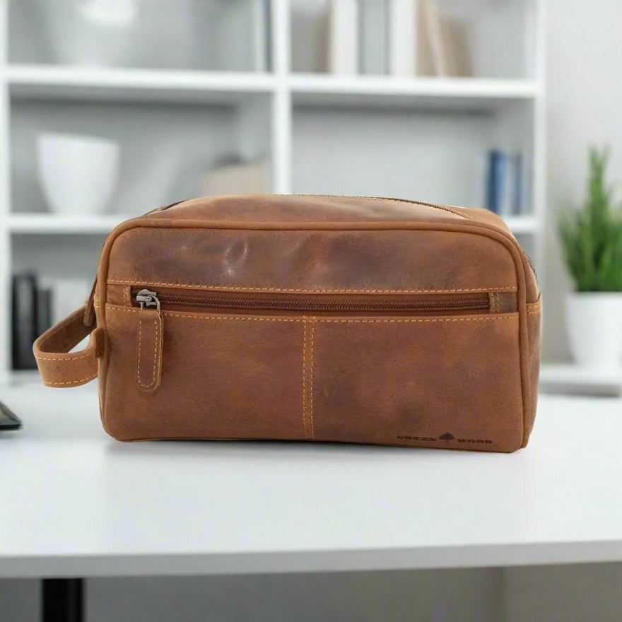 Greenwood Leather Geelong Toiletry Bag - Velora Luxury Fashion