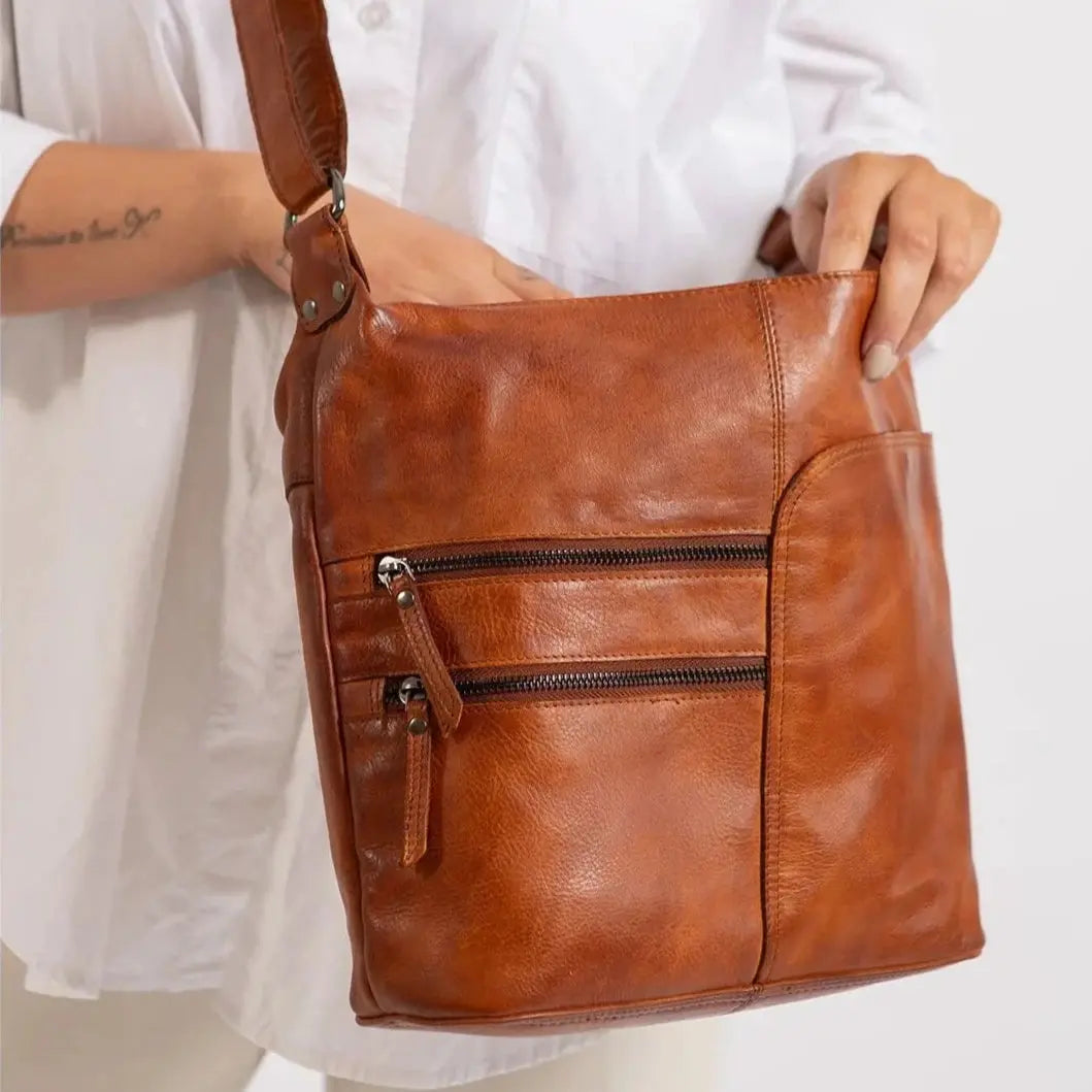 Greenwood Leather Shoulder Bag with 2 Zip Pockets Boutique of Leathers/Open Road
