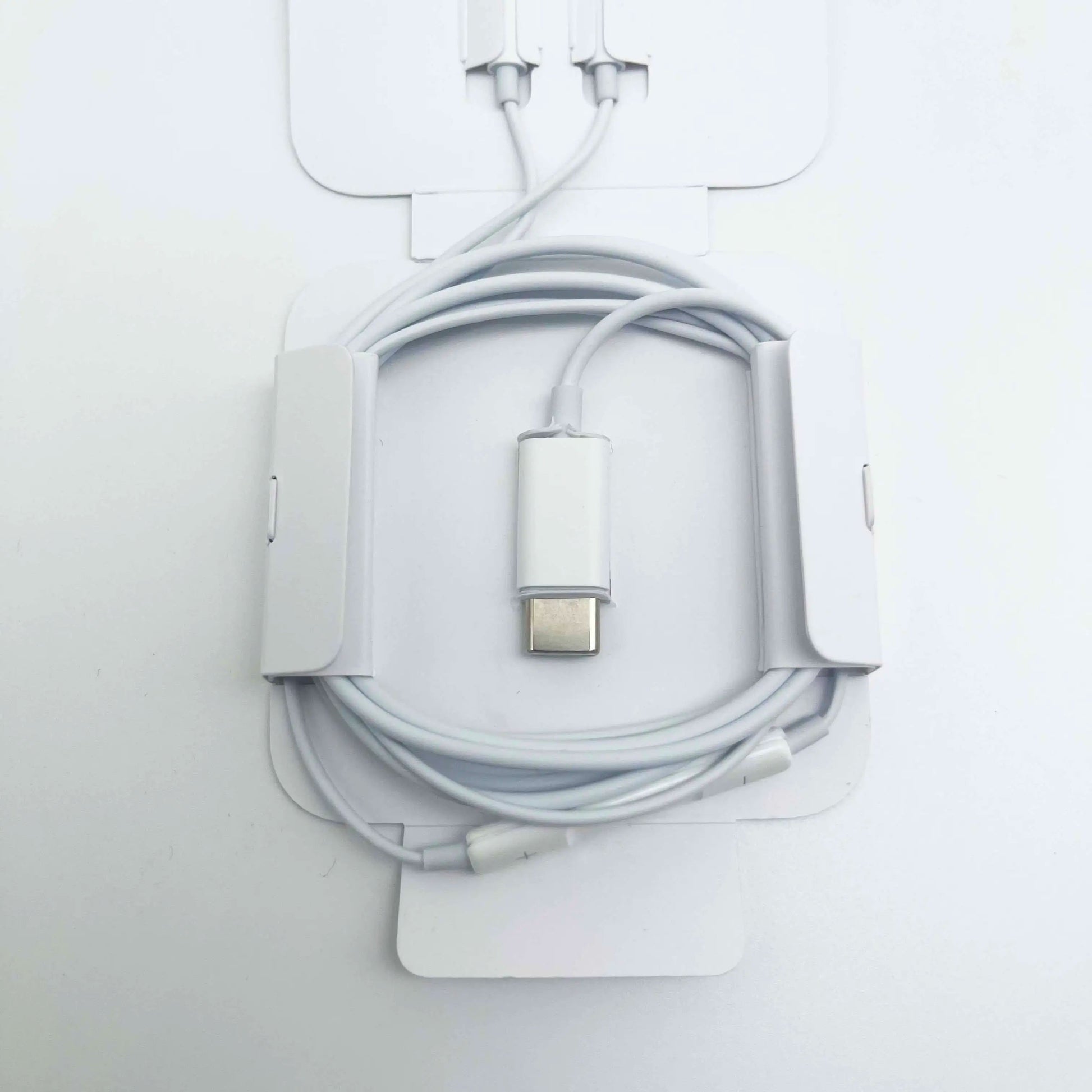 US Stock Hot Selling Wired Type-C Earphone In-Ear Gaming USB C Headphones Earbuds with Mic for iPhone 15 16 Velora
