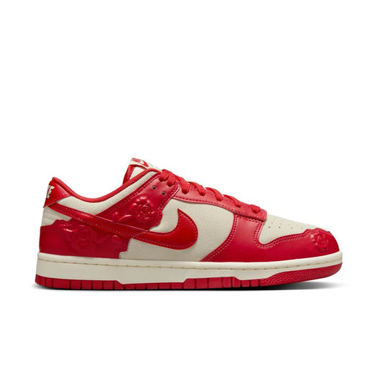 W Nike Dunk Low HF1986-100 - Velora