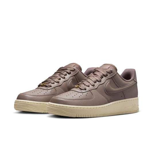 W Nike Air Force 1 '07 HF2014-200 - Velora