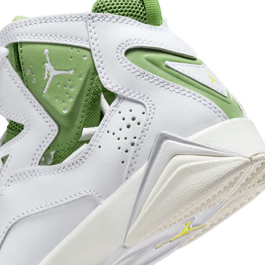 Y Jordan True Flight HF4780-100 - Velora