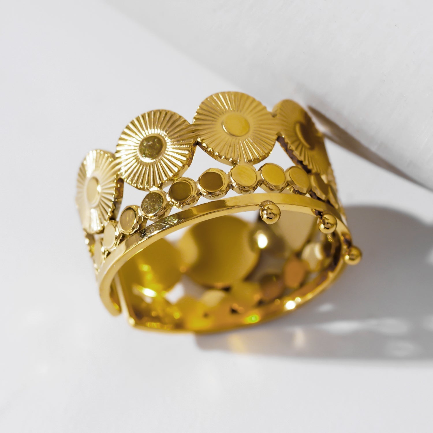 HIYAS: Fit for a Queen - the Crown Ring. - Velora Luxury Fashion