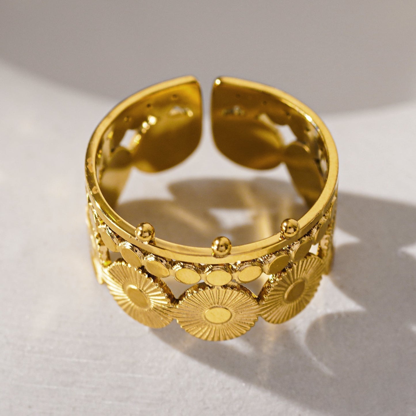 HIYAS: Fit for a Queen - the Crown Ring. - Velora Luxury Fashion