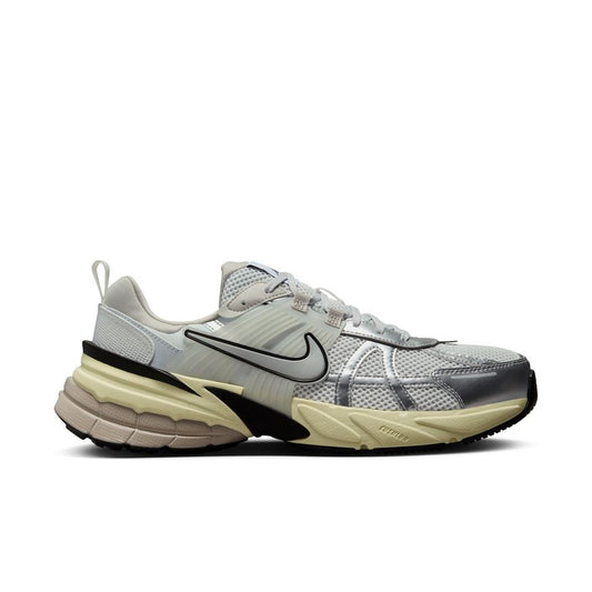 M Nike V2K Run HJ4497-100 - Velora