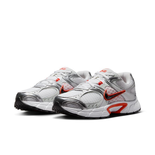 W Nike V5 RNR HQ7901-100 - Velora