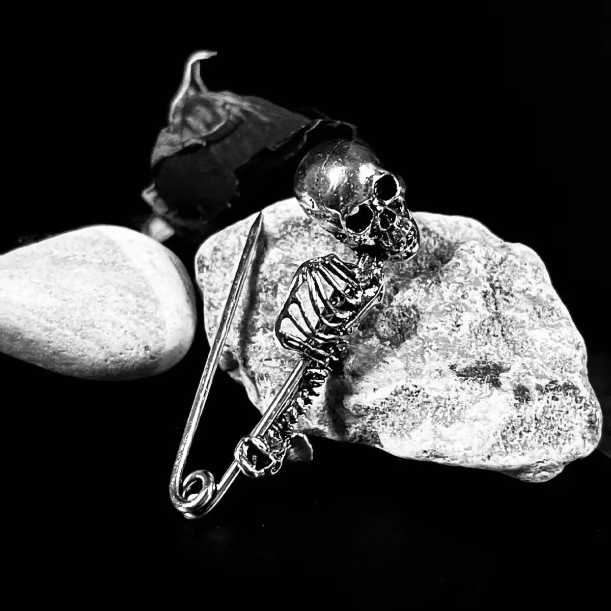 Halloween Vintage Skull Pin Clothes Brooch - Velora