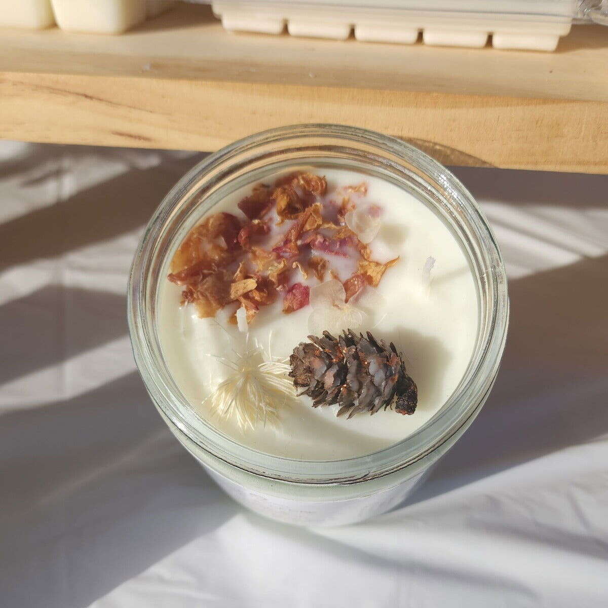 Heav Nation Soya Coconut Candle Canada - Festive Aroma - Velora Luxury Fashion