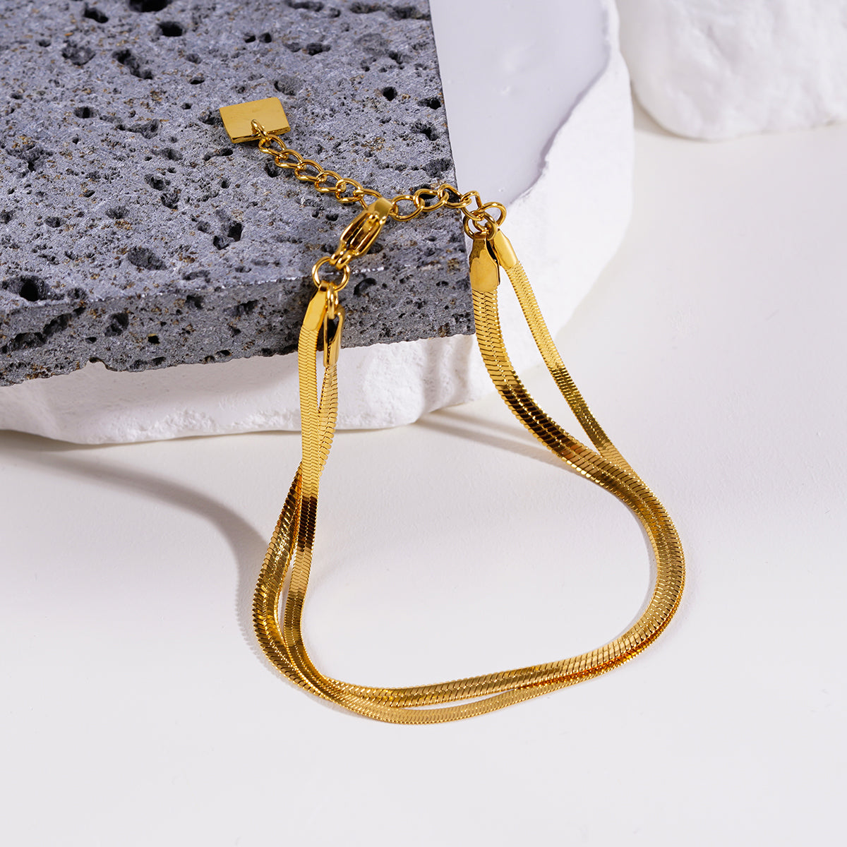 INESE: Snake-Skin Textured 2-Layer Gold Bracelet - Velora Luxury Fashion