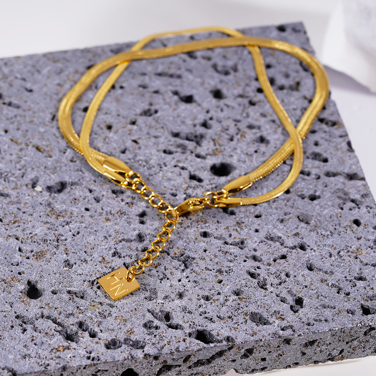 INESE: Snake-Skin Textured 2-Layer Gold Bracelet - Velora Luxury Fashion