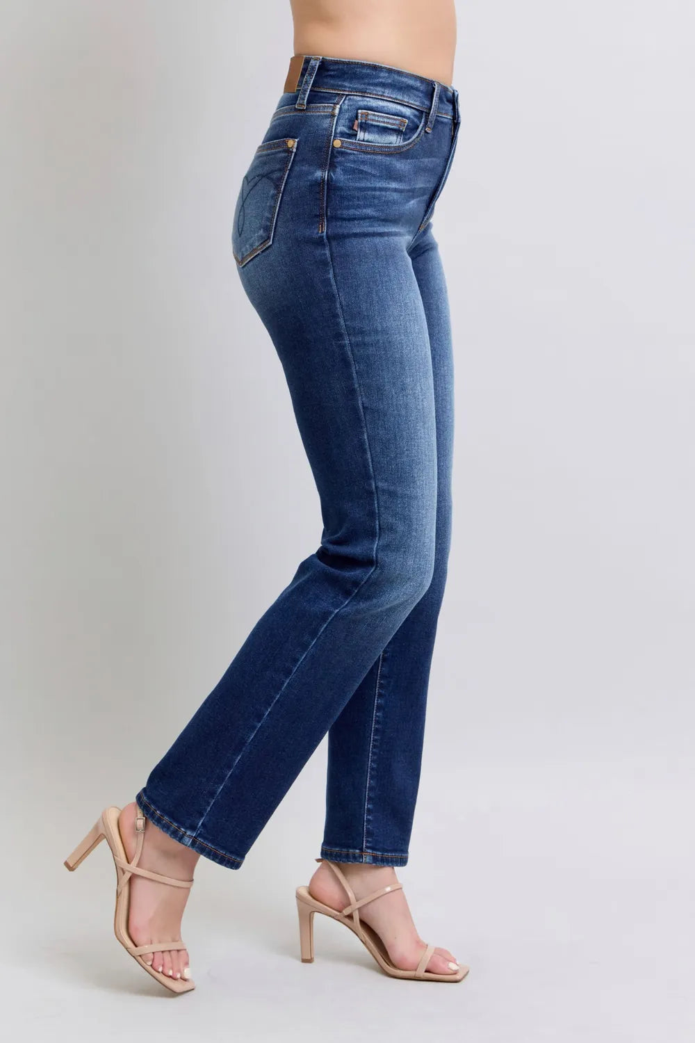Judy Blue Full Size Washed Straight Leg Jeans with Pockets - Velora