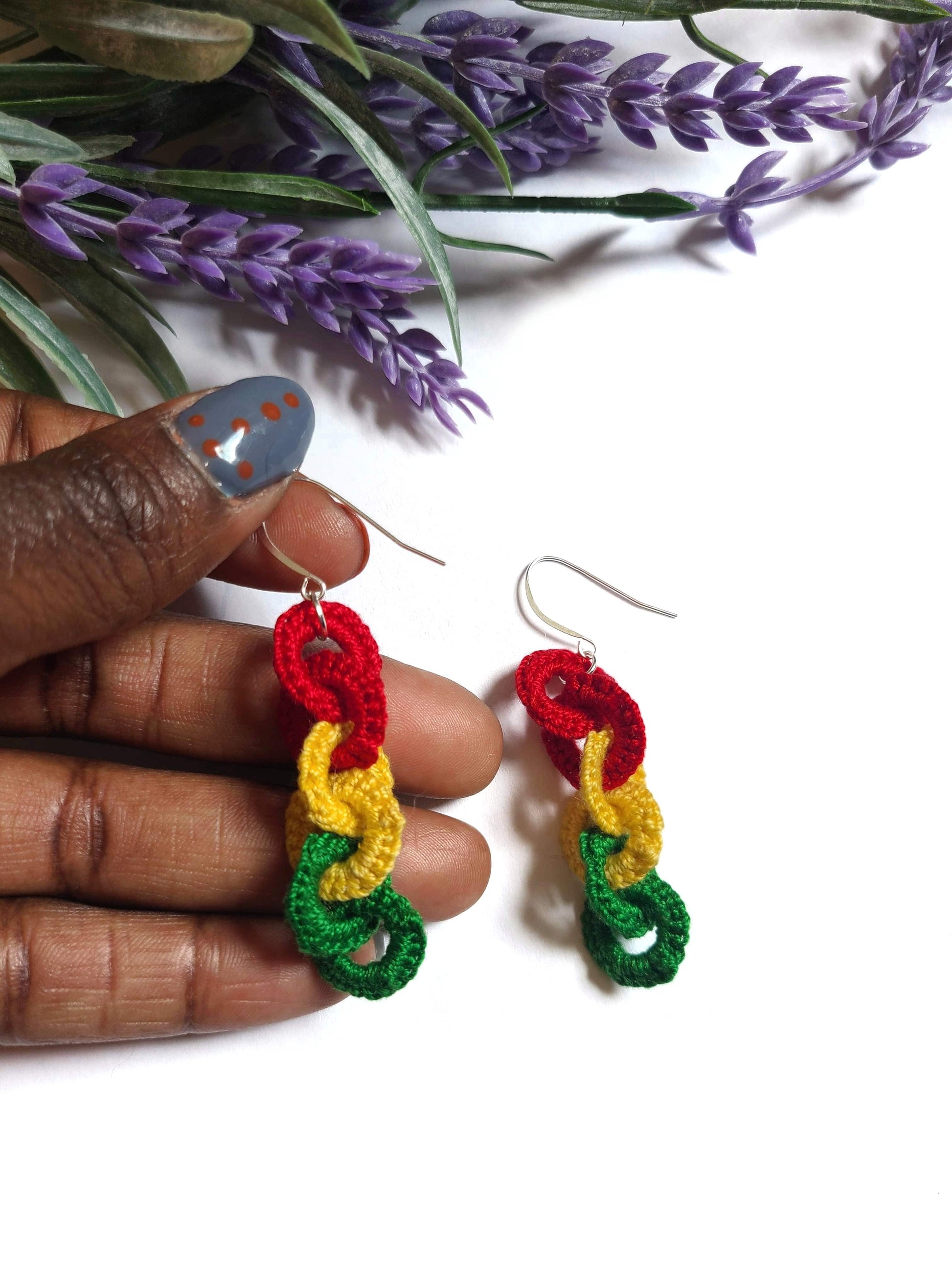 Juneteenth Earrings Linked - Velora Luxury Fashion