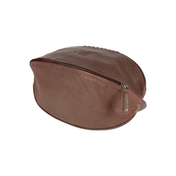 K0011BB | Beauty Case "Palla da Rugby" in Vera Pelle - Colore: Testa Moro - Elastico interno ferma flaconi - Chiusura con lampo - Dimensioni: cm 35 x 14 x 14- Confezione: Sacchetto Tnt - Velora Luxury Fashion