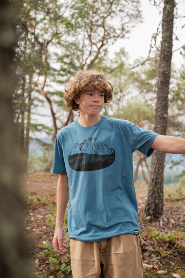 FLOATING ISLAND - Unisex Eco Tee - Heather Teal