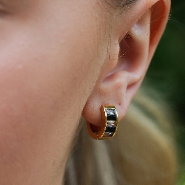 LOTTA: Retro Black & White Embedded Zirconia Mini Hoop Earrings - Velora Luxury Fashion