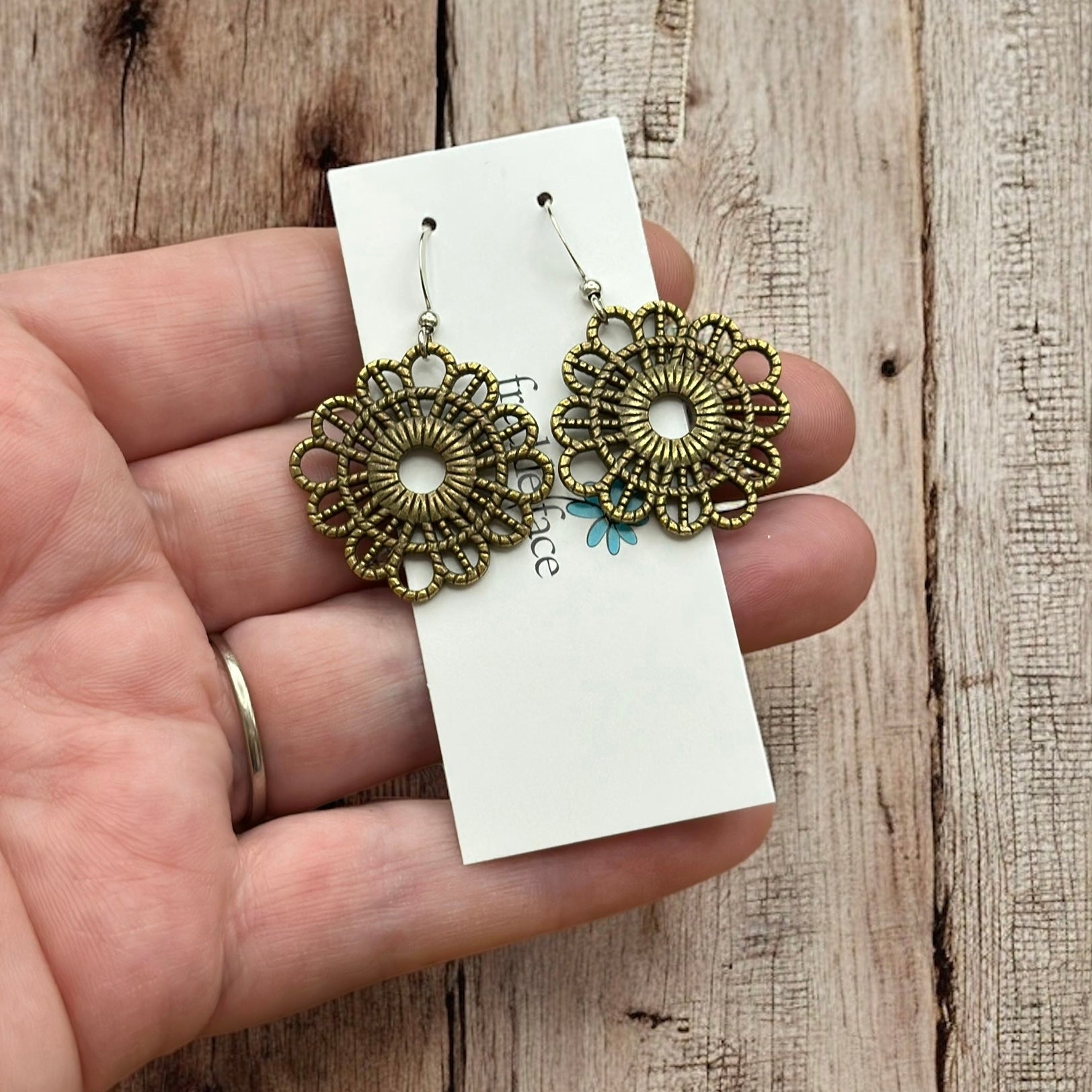 Lace Textured Earrings - Velora Luxury Fashion