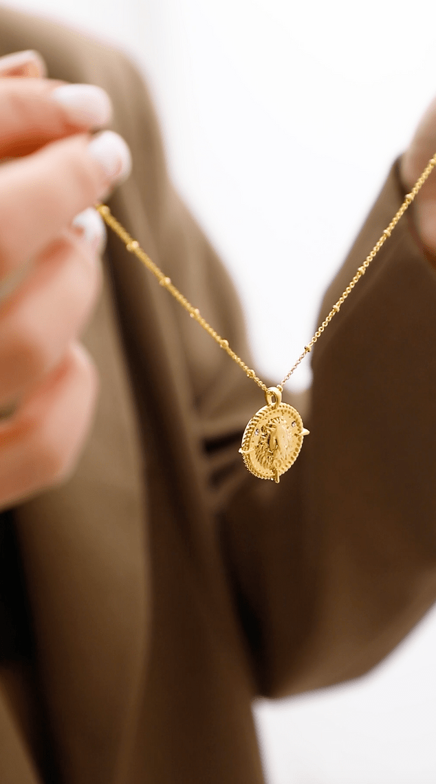 Leo Necklace - Velora Luxury Fashion