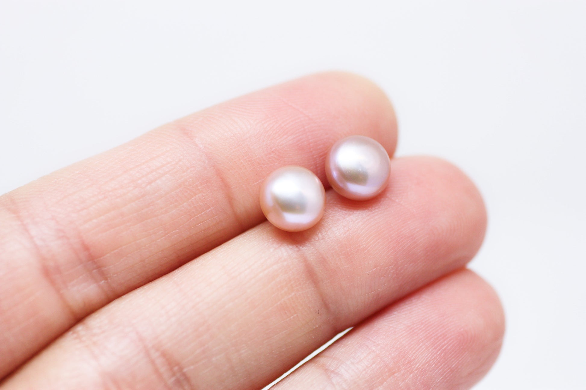 Light Mauve Pearl Stud Earrings 8mm - Velora Luxury Fashion