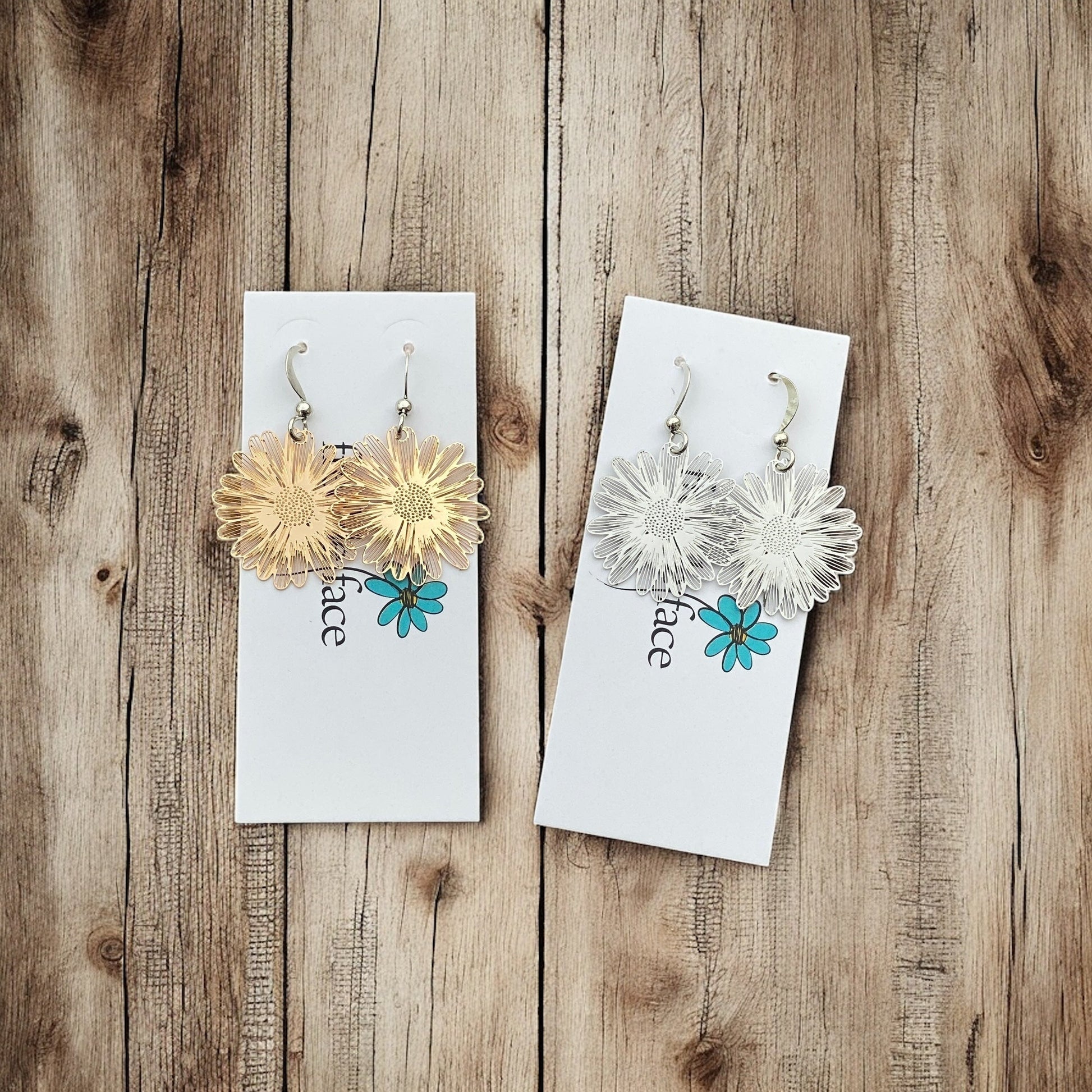 Lightweight Flower Burst Earrings - Velora Luxury Fashion