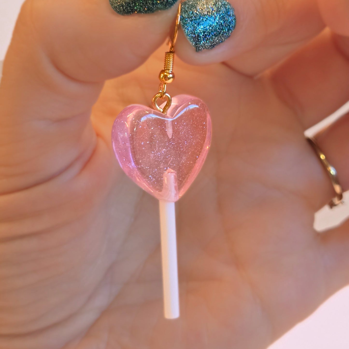 Lollipop Earrings (Pink Hearts) - Velora