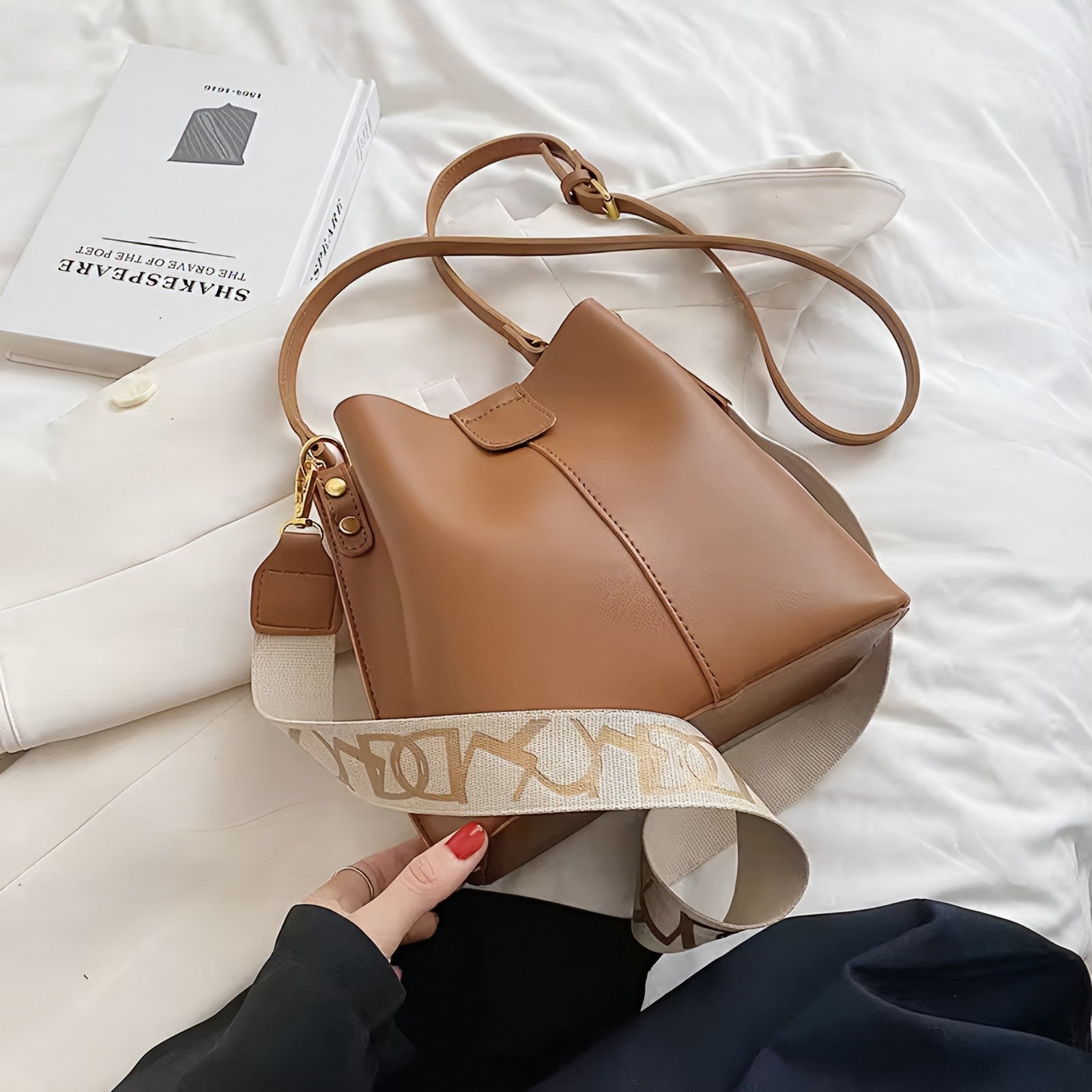 Luna bag by Rotta - Bucket bag vegan leather - Velora Luxury Fashion