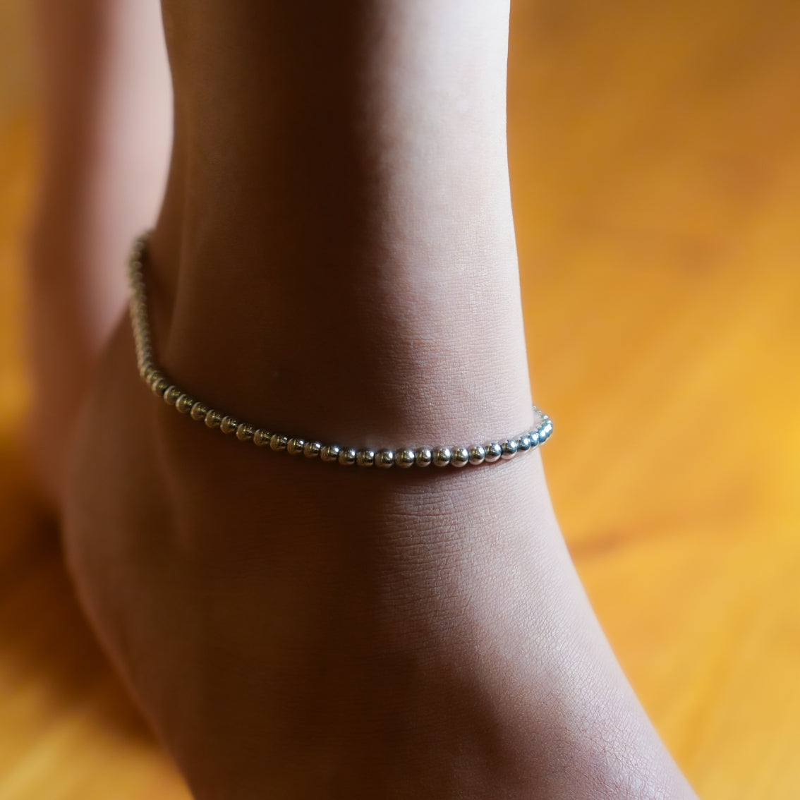 MANAMI LG: Ball-Beads Contemporary Chain Silver Anklet - Velora Luxury Fashion