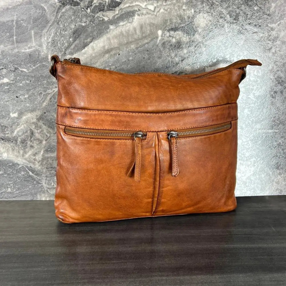 MET Leather Crossbody Bag with Dual Zipper Pockets Boutique of Leathers/Open Road
