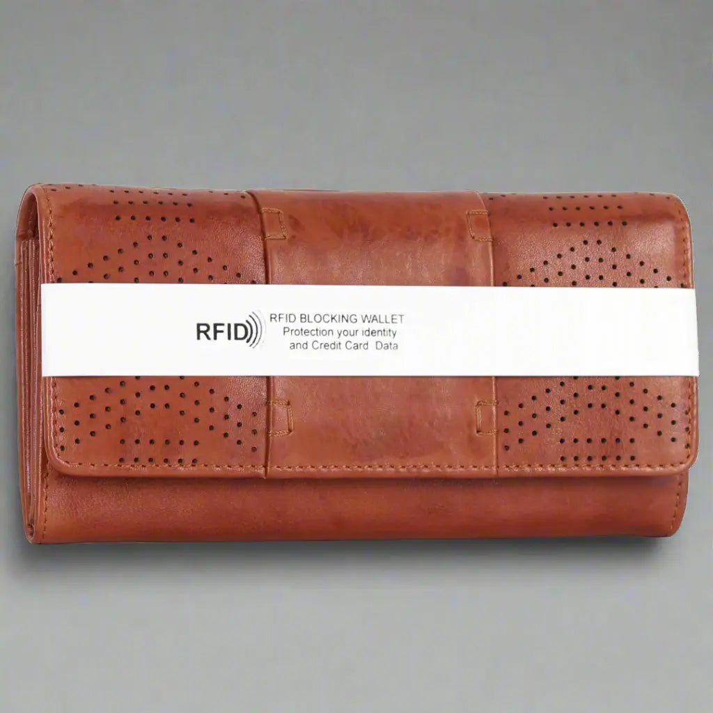 MET Women's Wallet Boutique of Leathers/Open Road