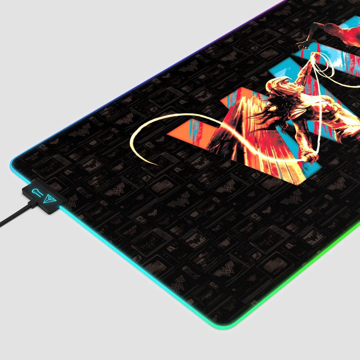 Wonder Woman Vs. Cheetah Gaming Mouse Pad - Velora