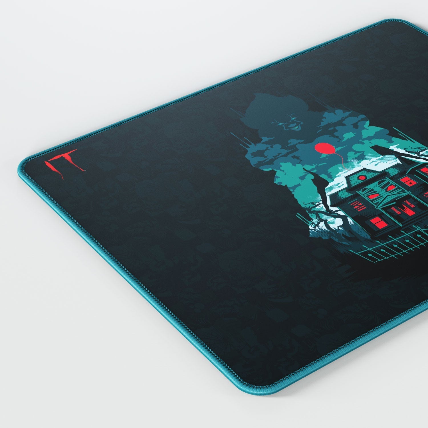IT - Nightmare Gaming Mouse Pad - Velora