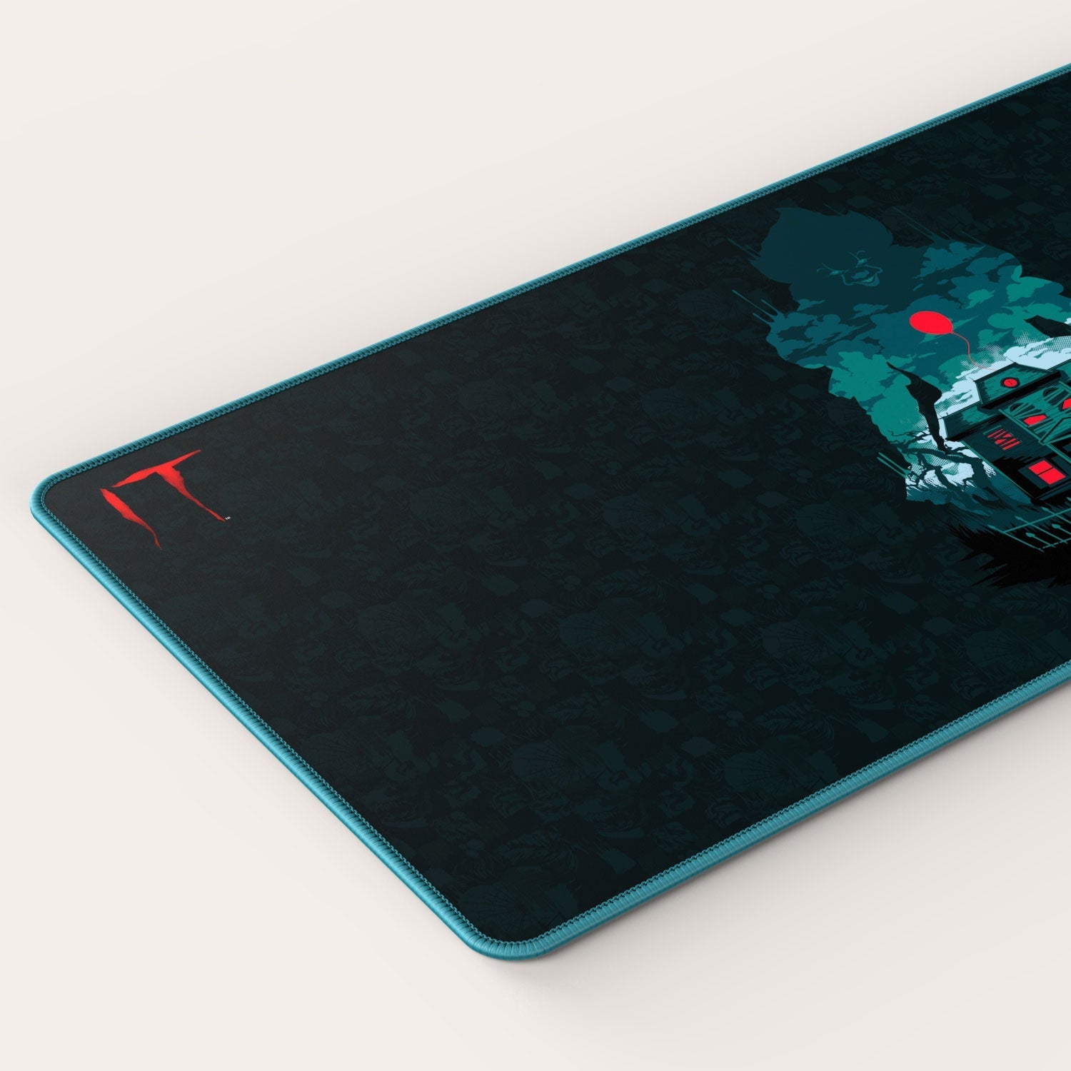 IT - Nightmare Gaming Mouse Pad - Velora