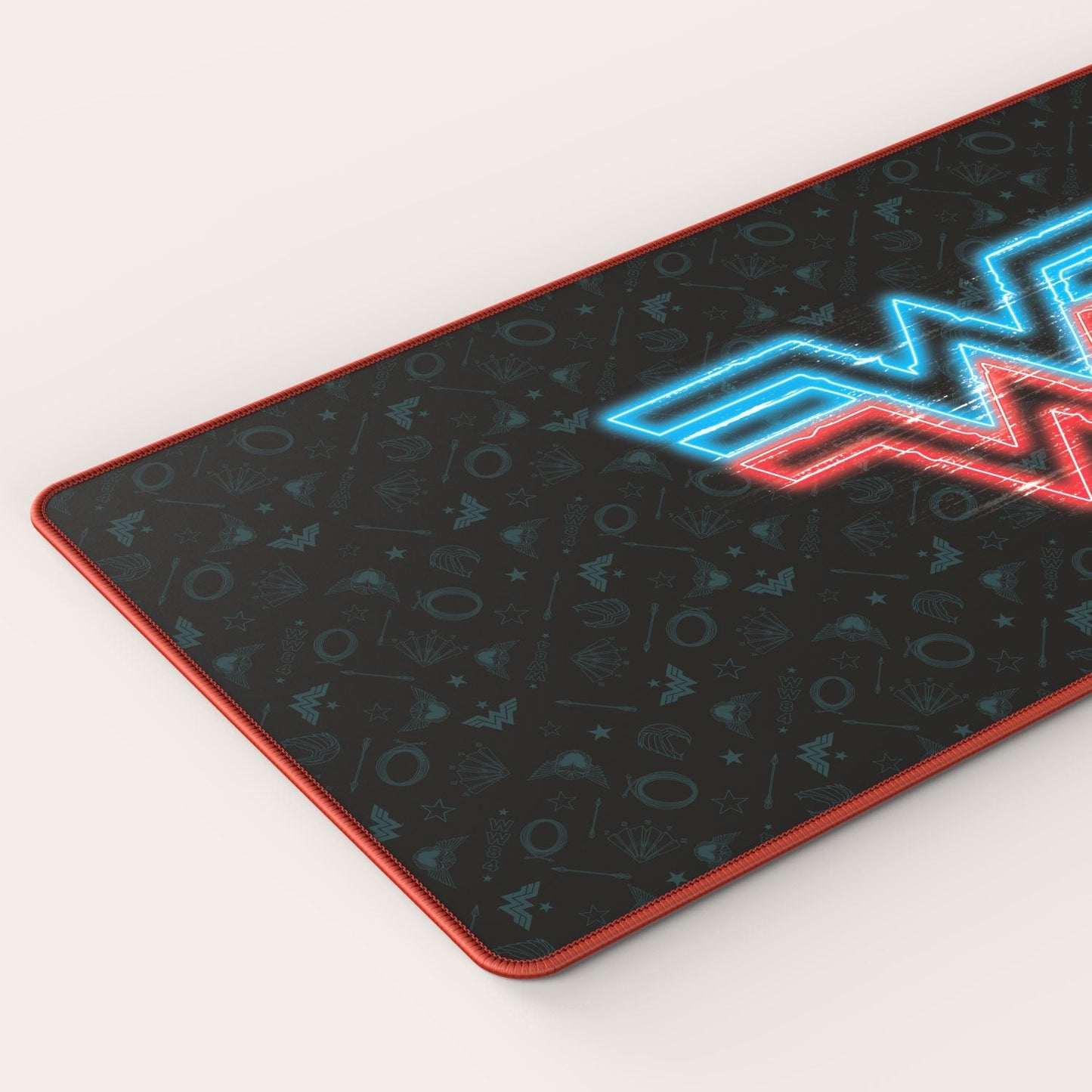 Wonder Woman - Electrified Gaming Mouse Pad - Velora
