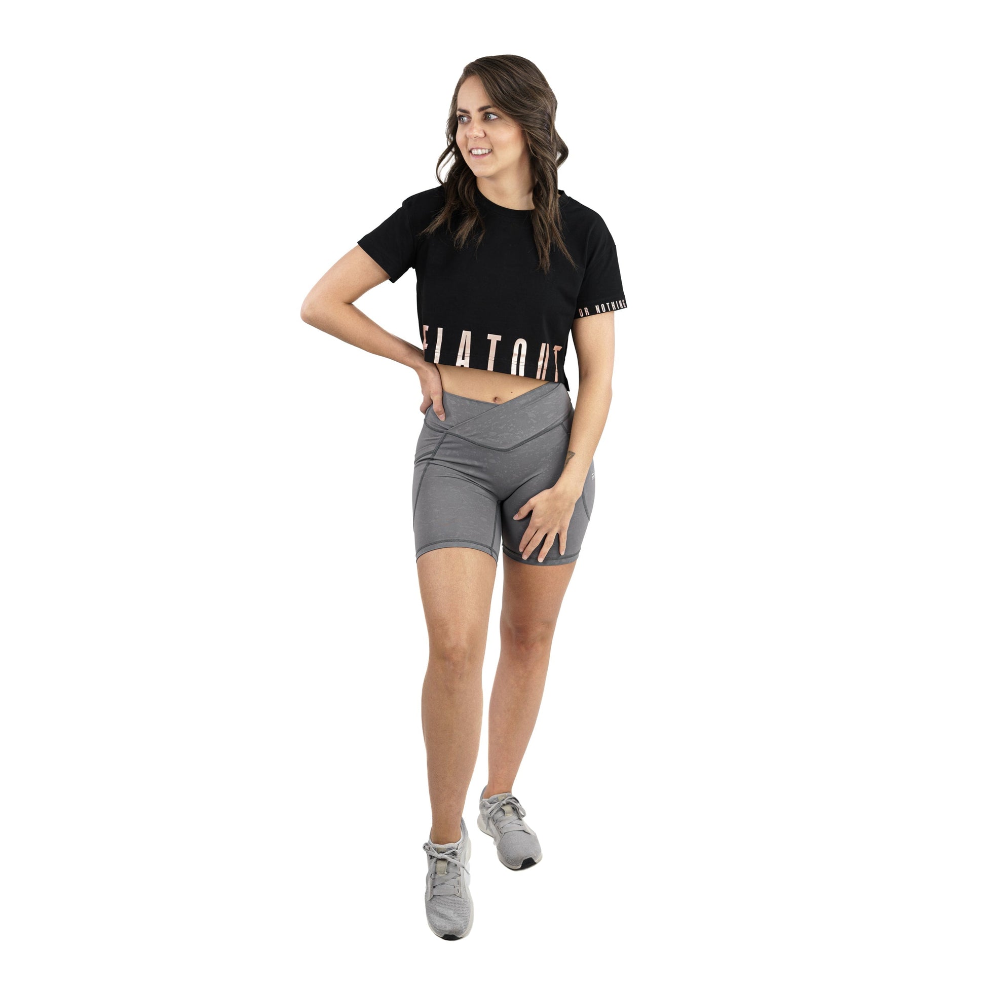 Madi Crop Tee Black - Velora