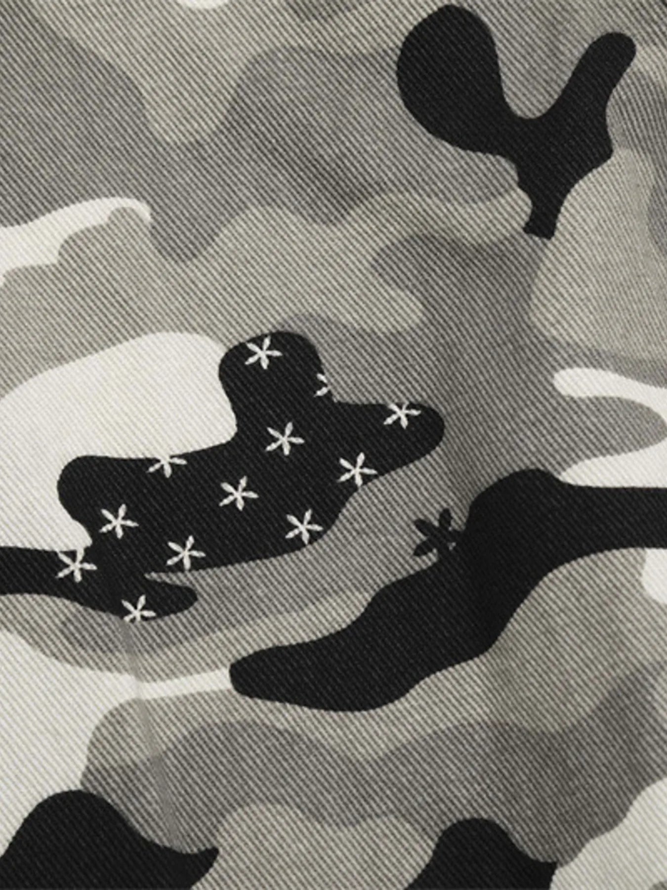 Men's Camouflage Cargo Shorts - Velora Luxury Fashion