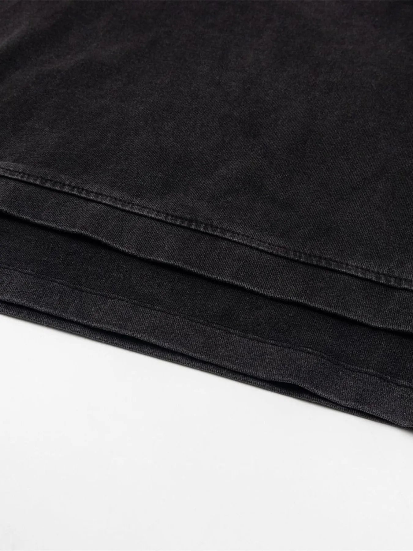 Men's Contrast Sleeve Round Neck Sweatshirt - Velora