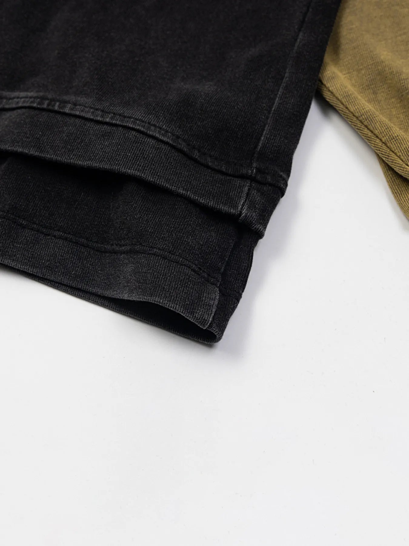 Men's Contrast Sleeve Round Neck Sweatshirt - Velora