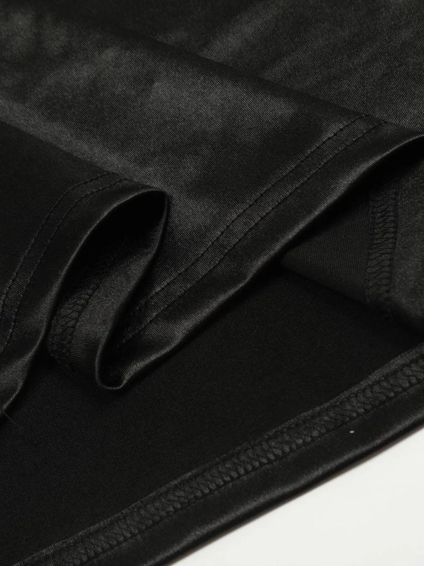 Men's Contrast Striped Long Sleeve Polo - Velora Luxury Fashion