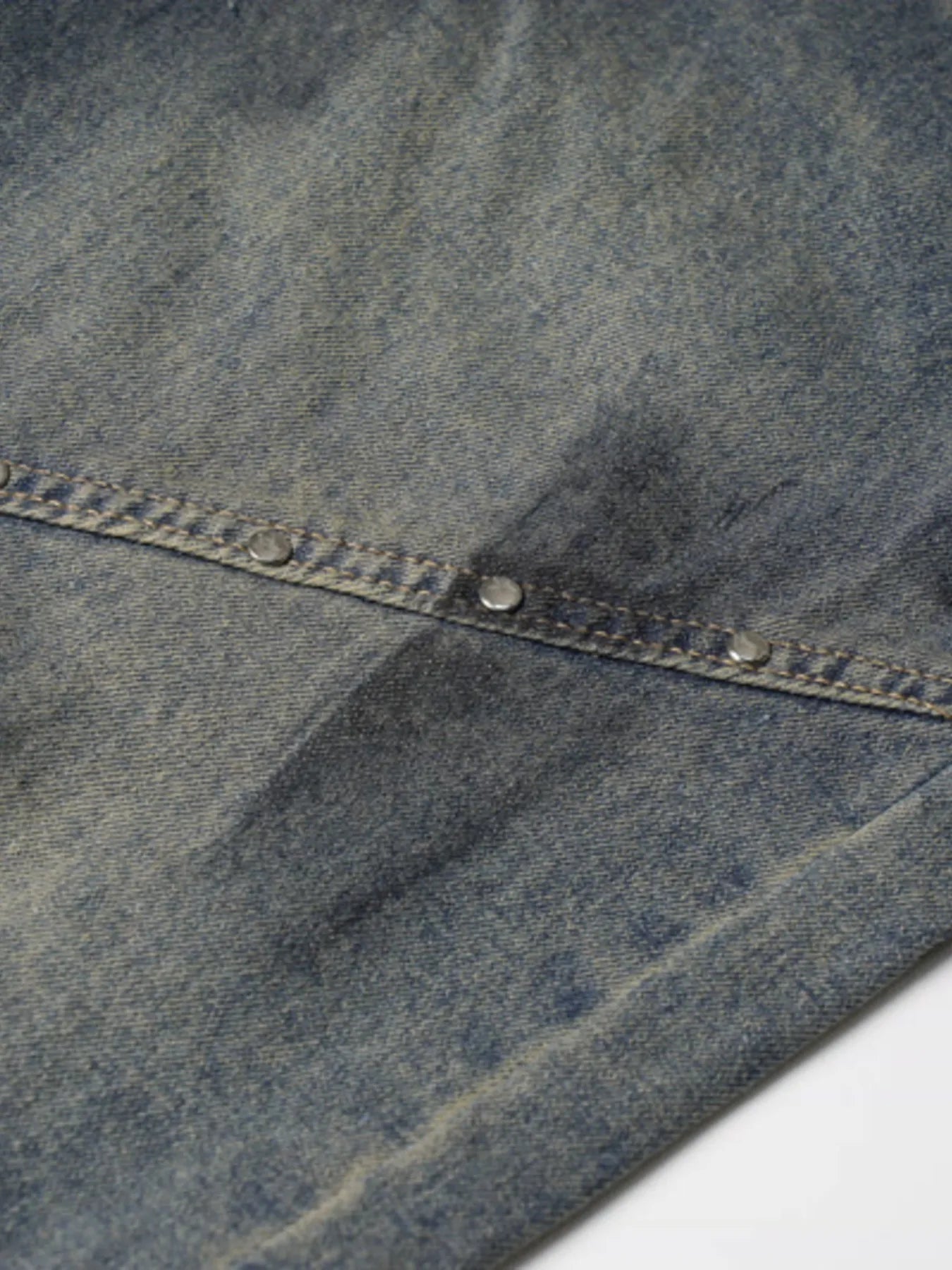 Men's Distressed Wide Leg Vintage Wash Jeans - Velora Luxury Fashion