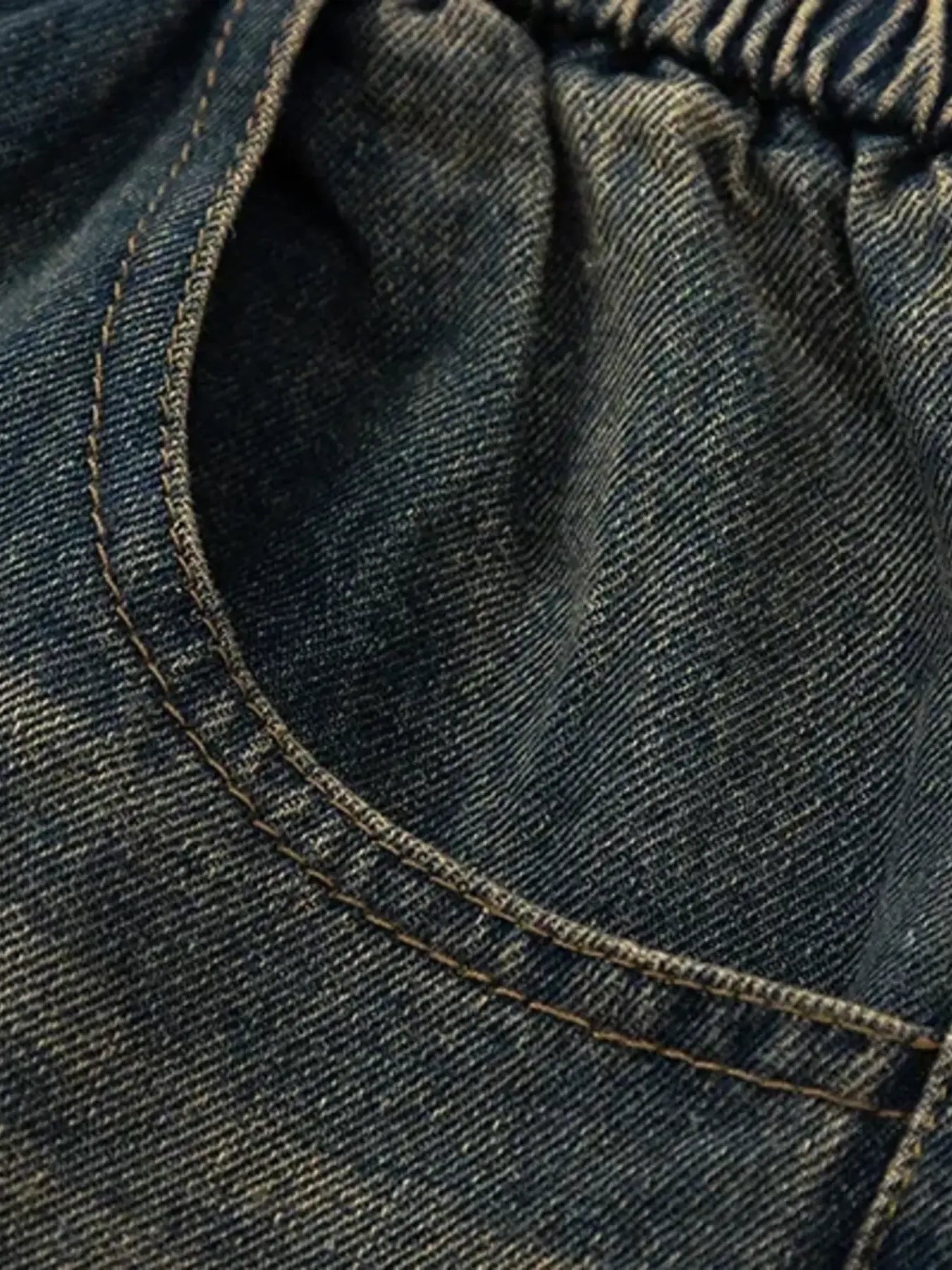 Men's Elastic Waist Washed Cargo Jeans - Velora Luxury Fashion