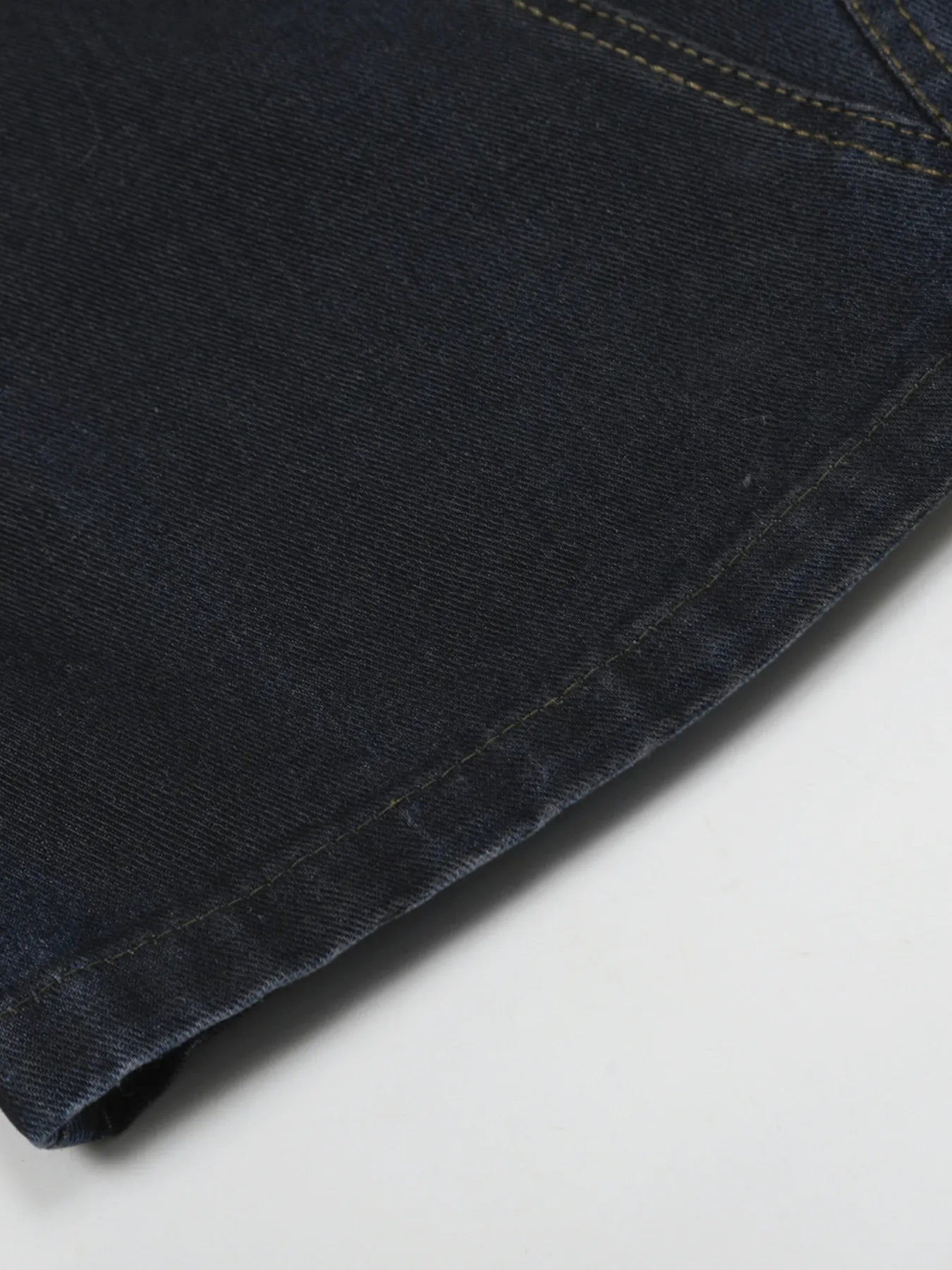 Men's Gradient Curved Jeans with Seam Detail - Velora Luxury Fashion