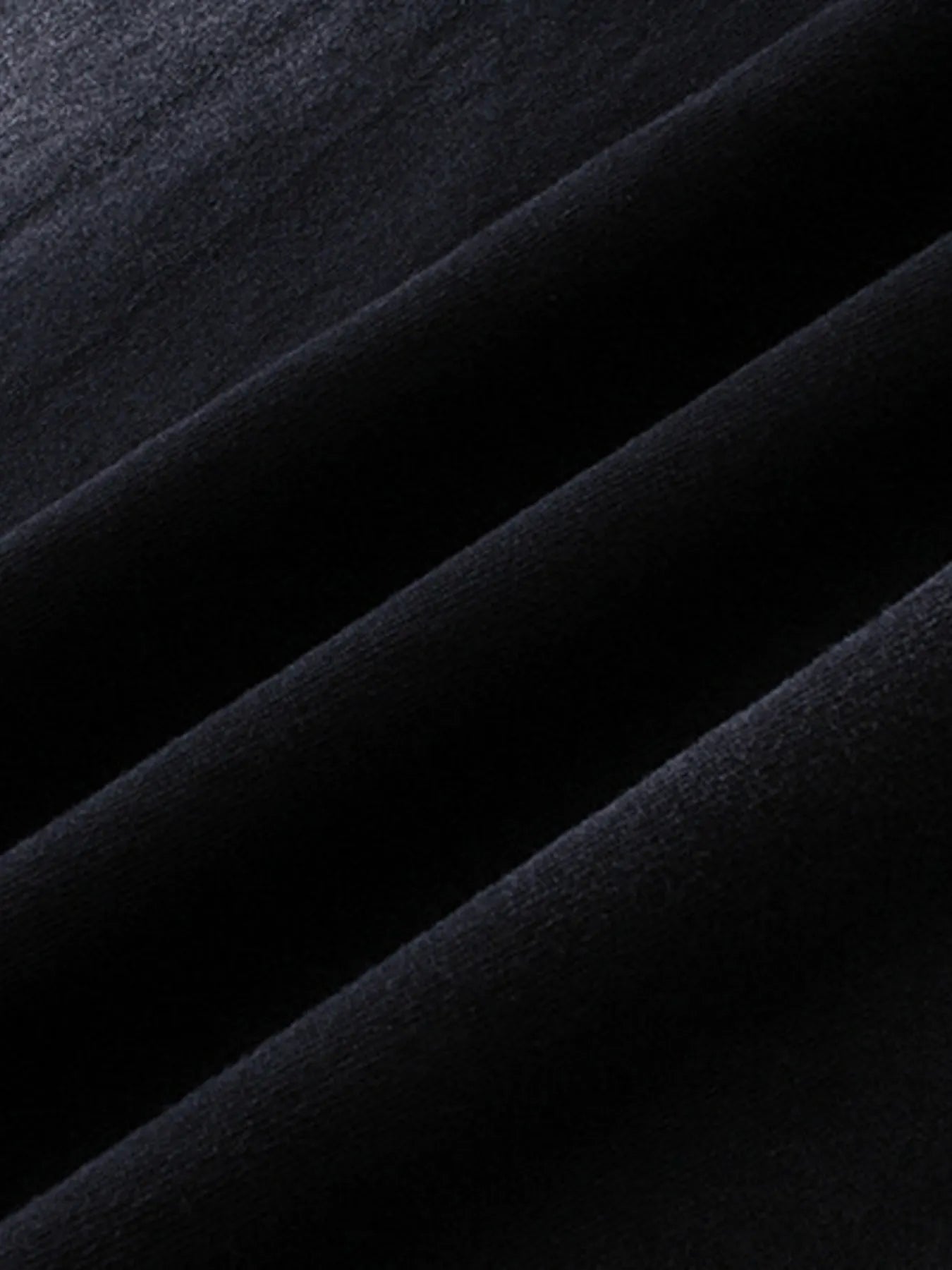 Men's Graphic Oversized Long Sleeve Sweatshirt - Velora Luxury Fashion