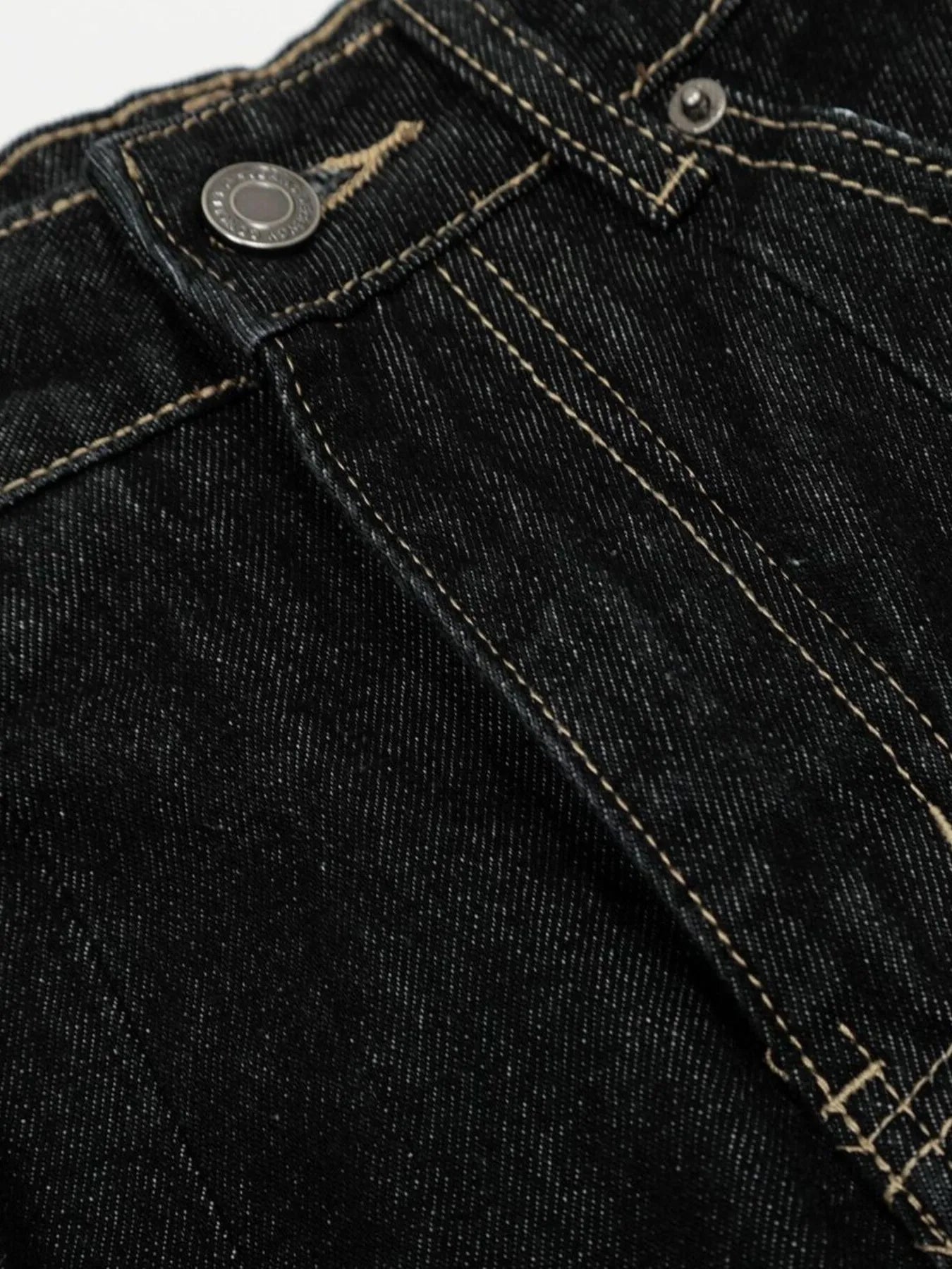 Men's High Waist Curved Jeans with Pleated Detail - Velora Luxury Fashion