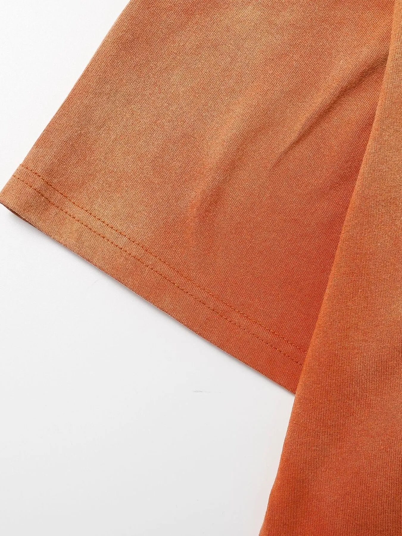 Men's Letter Graphic Round Neck T-Shirt - Velora Luxury Fashion