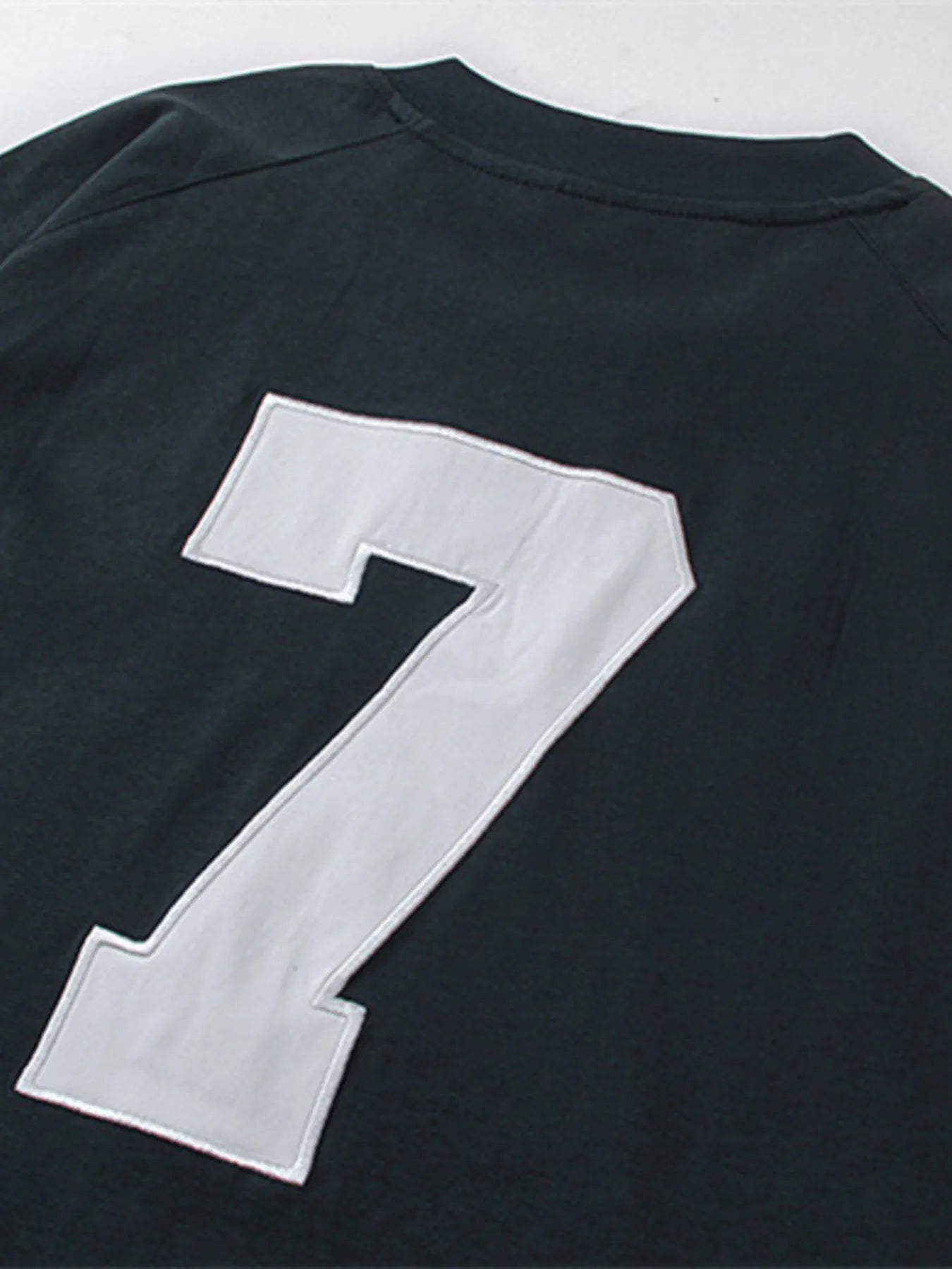 Men's Number 7 Round Neck Long Sleeve Sweatshirt - Velora Luxury Fashion