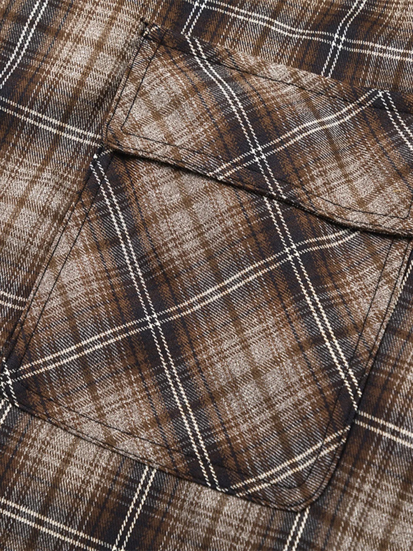 Men's Plaid Button Up Long Sleeve Shirt - Velora Luxury Fashion